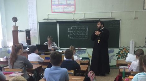 Встреча со священником в школе пос. Бакшеево