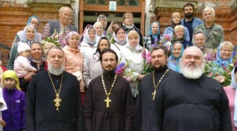 Богослужение памяти Тихвинской иконы Божией Матери в с. Евлево