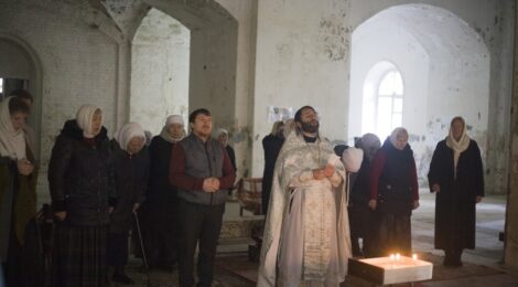 Божественная Литургия в Тихвинском храме с.Евлево