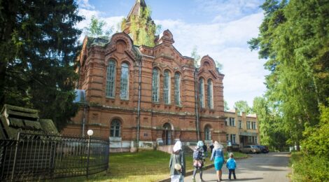 Божественная Литургия в Тихвинском храме с.Евлево