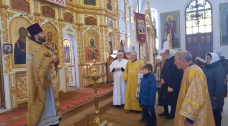 Новая икона в Казанском храме с.Петровское