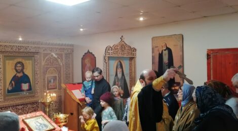 Первый молебен в храме Серафима Вырицкого пос.Шатурторф