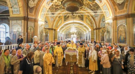 Архиерейское богослужение в Пятницком храме села Туголес